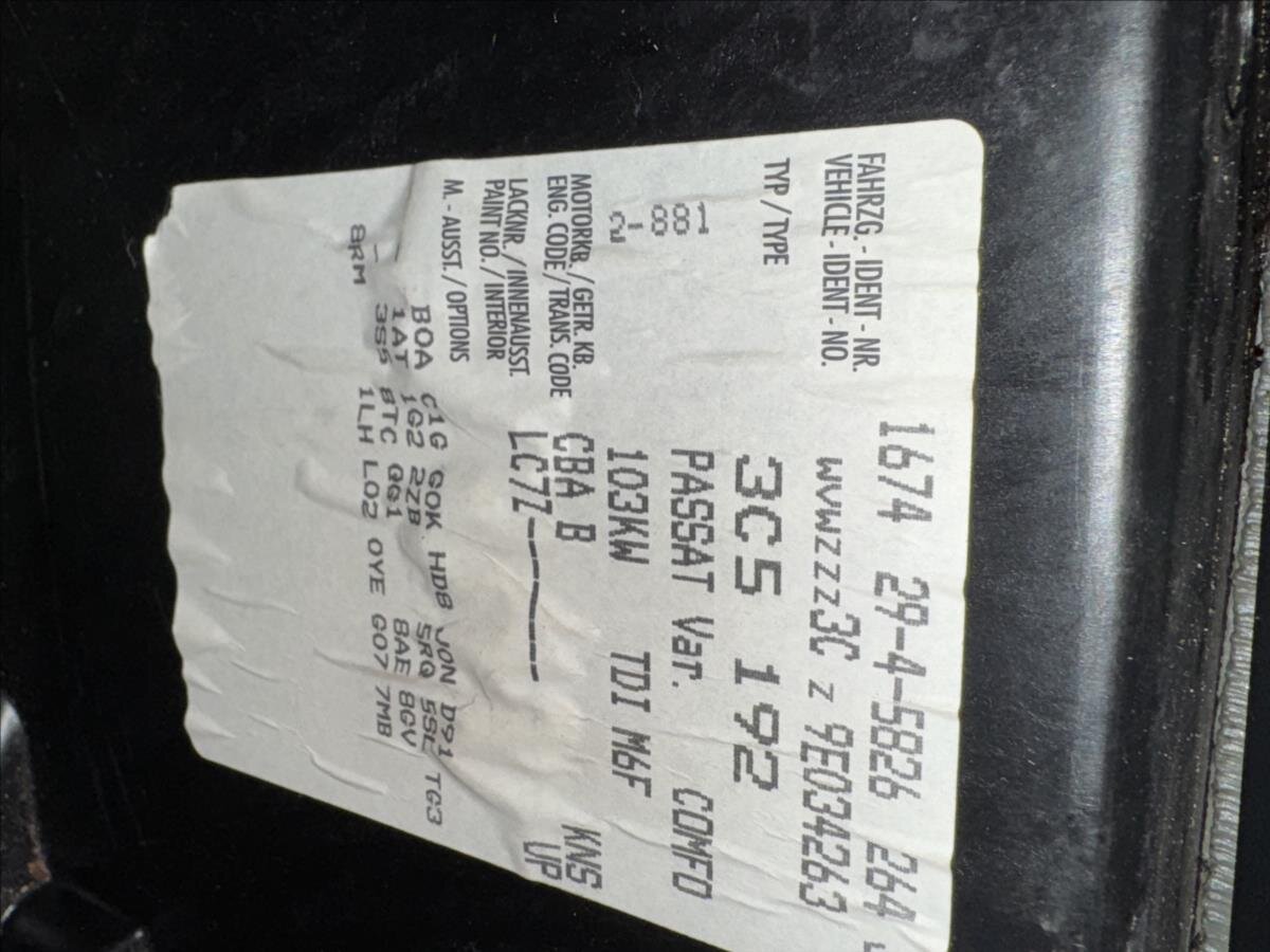 Volkswagen Passat Kombi 2,0 l 103 kw