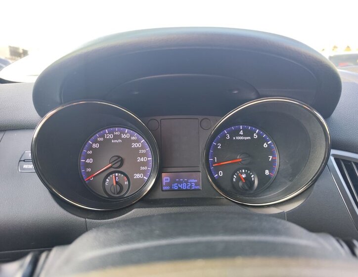 Hyundai Genesis Kupé 0,0 223 kw