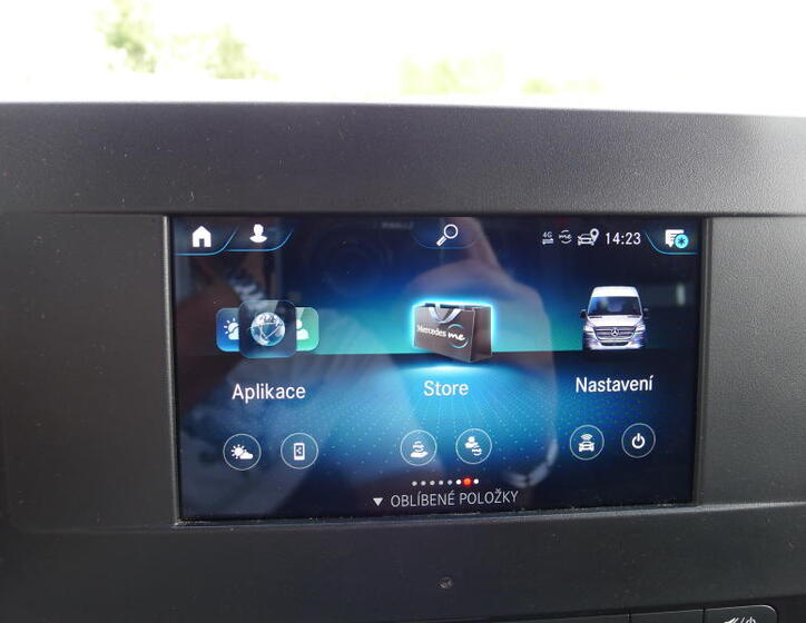 Mercedes-Benz Sprinter 14