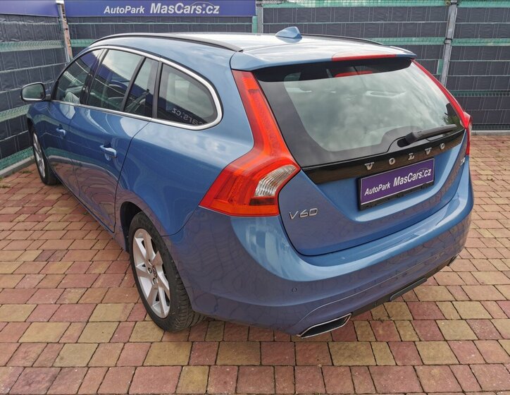 Volvo V60 Kombi 2,0 l 133 kw