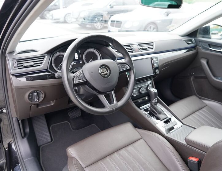 Škoda Superb Kombi 2,0 l 140 kw
