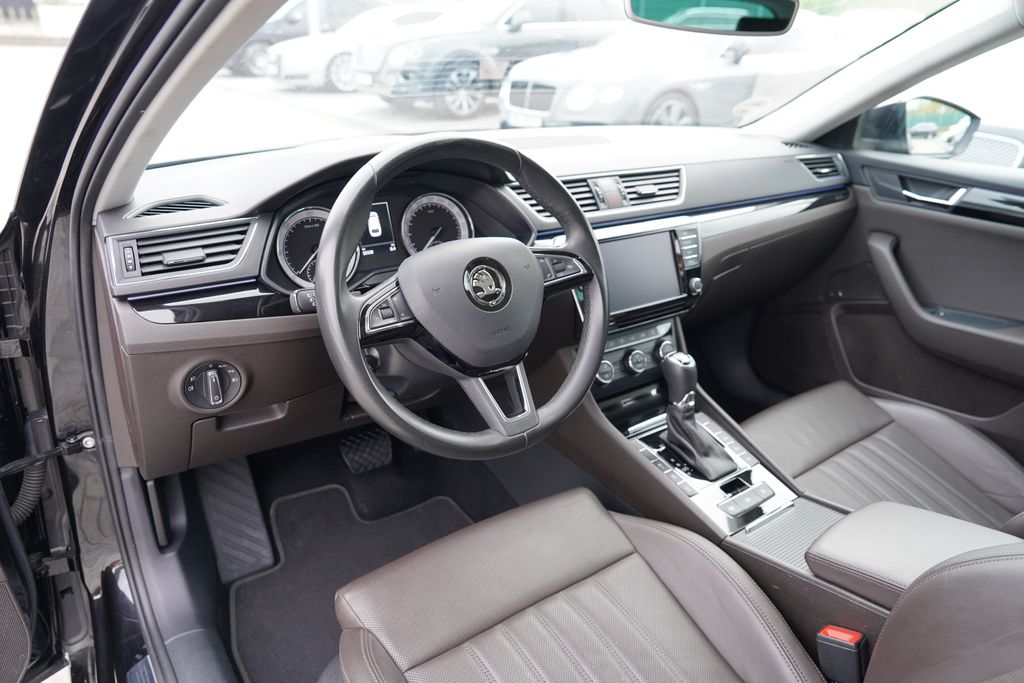 Škoda Superb Kombi 2,0 l 140 kw