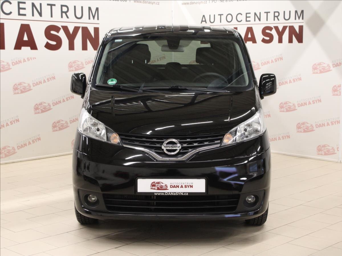 Nissan NV200