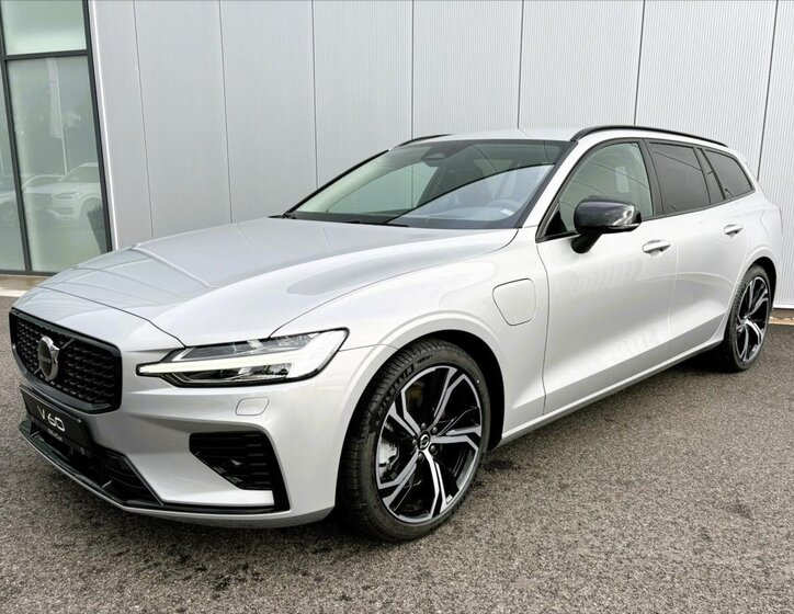 Volvo V60 Kombi 2,0 l 327 kw