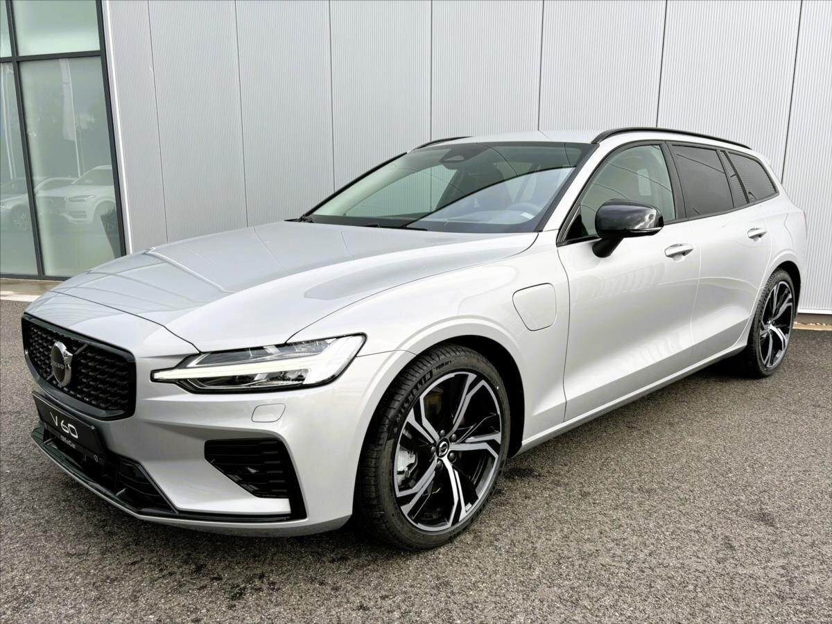 Volvo V60 Kombi 2,0 l 327 kw