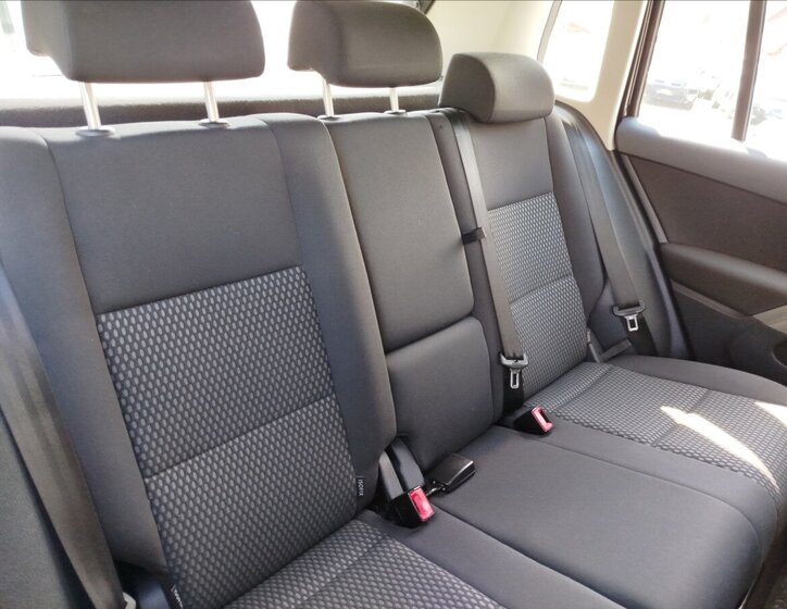 Volkswagen Tiguan SUV 2,0 l 103 kw