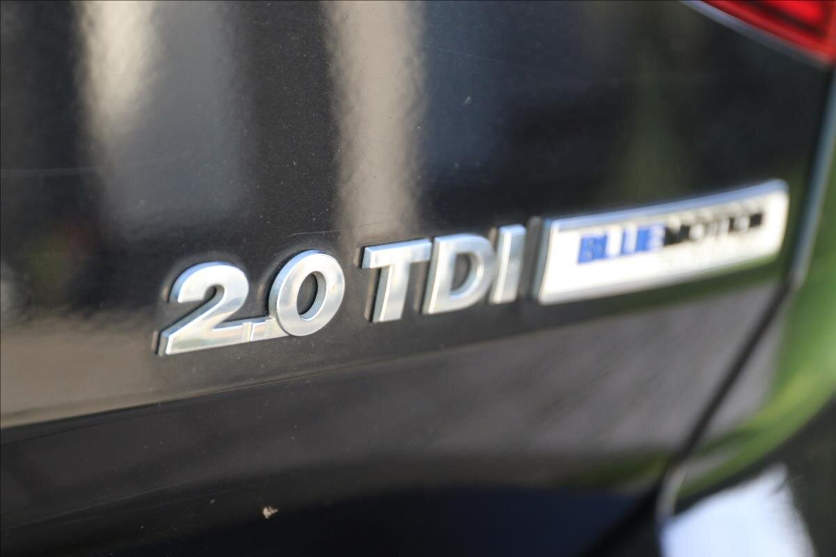 Volkswagen Passat Sedan 2,0 l 110 kw