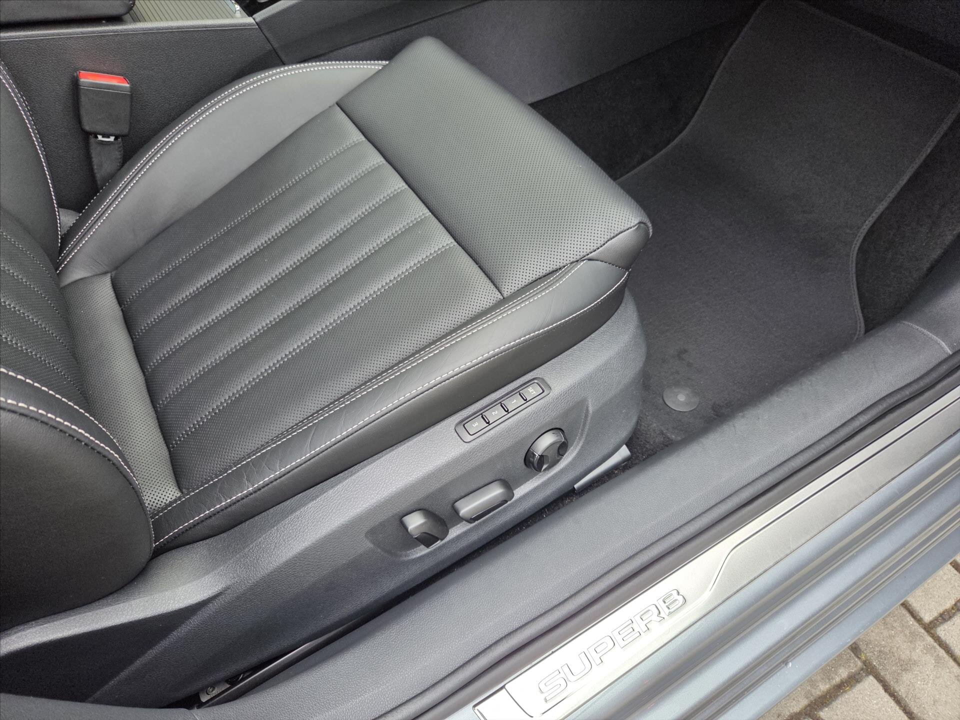 Škoda Superb Kombi 2,0 l 140 kw