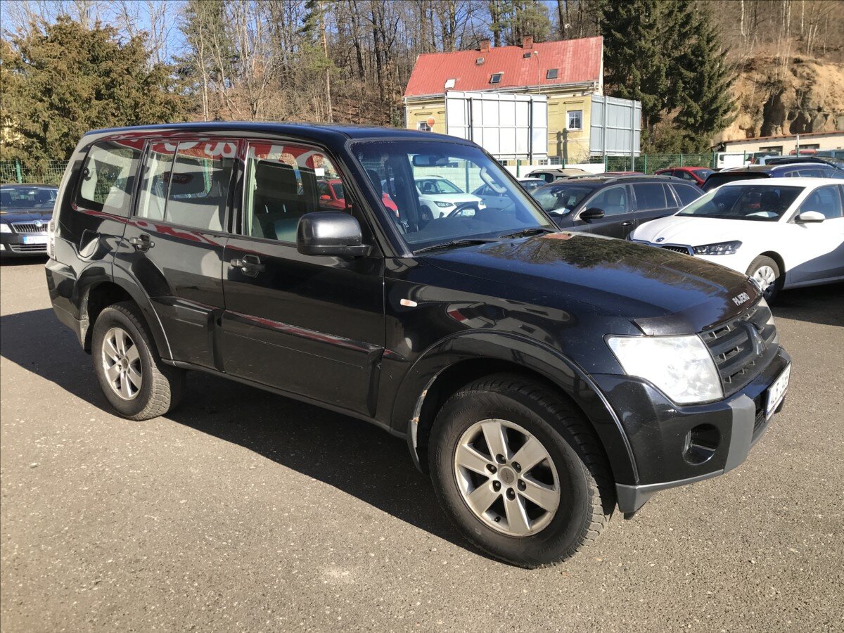 Mitsubishi Pajero Ostatní 3,2 l 125 kw