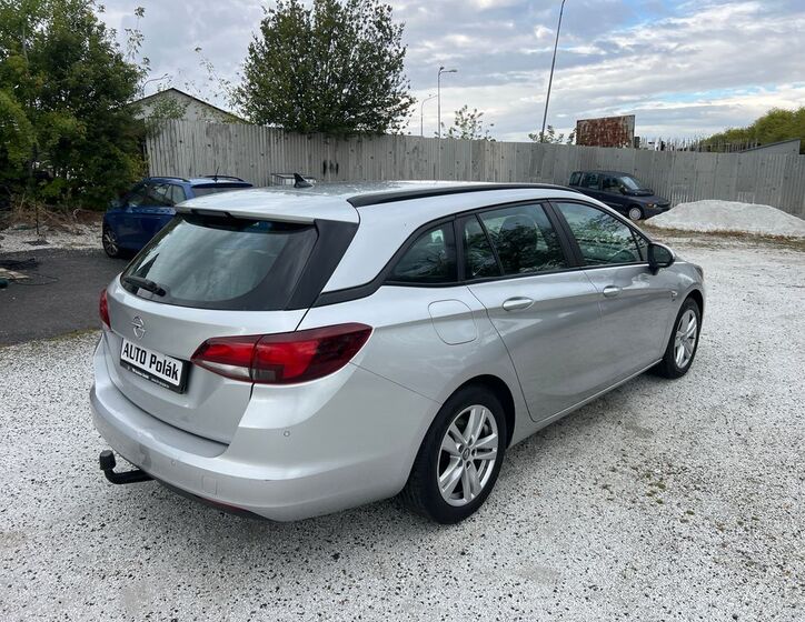Opel Astra 11