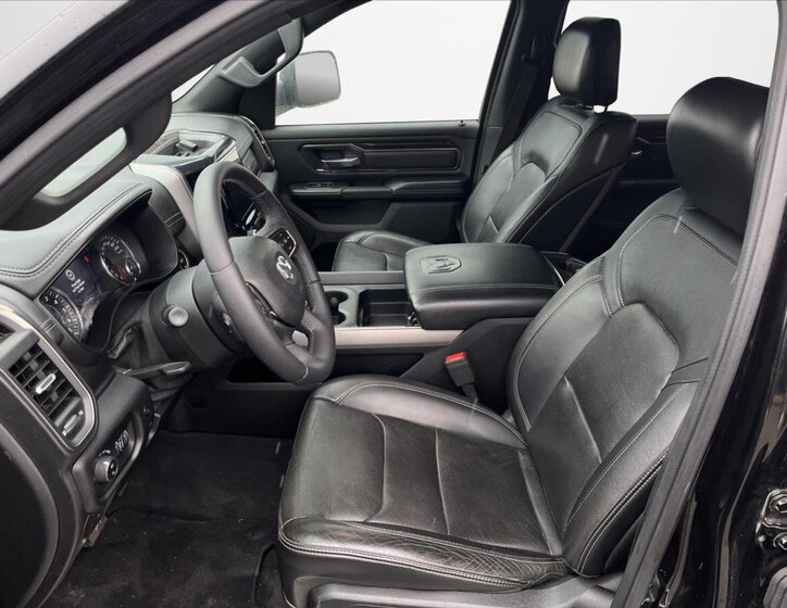 Dodge RAM 1500 Pick-up 5,7 l 291 kw