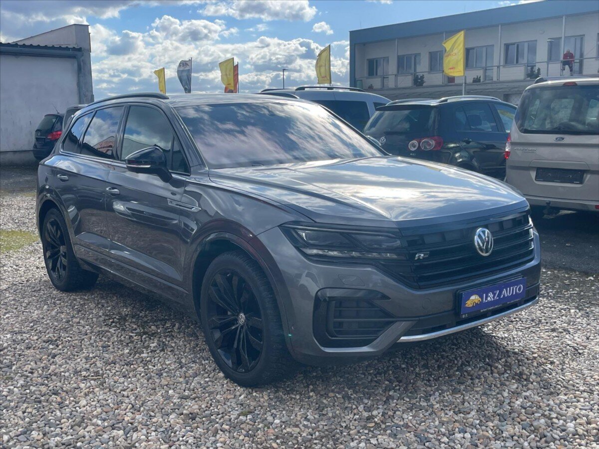 Volkswagen Touareg SUV 3,0 l 210 kw