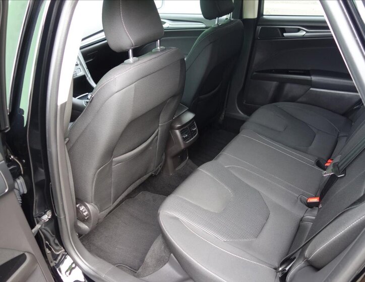 Ford Mondeo Kombi 2,0 l 110 kw