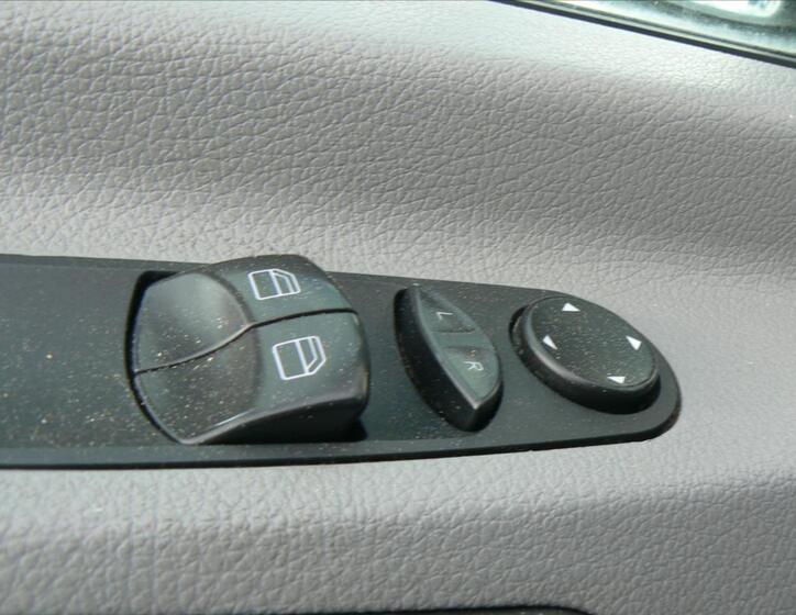 Volkswagen Crafter 9