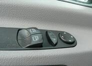 Volkswagen Crafter 9