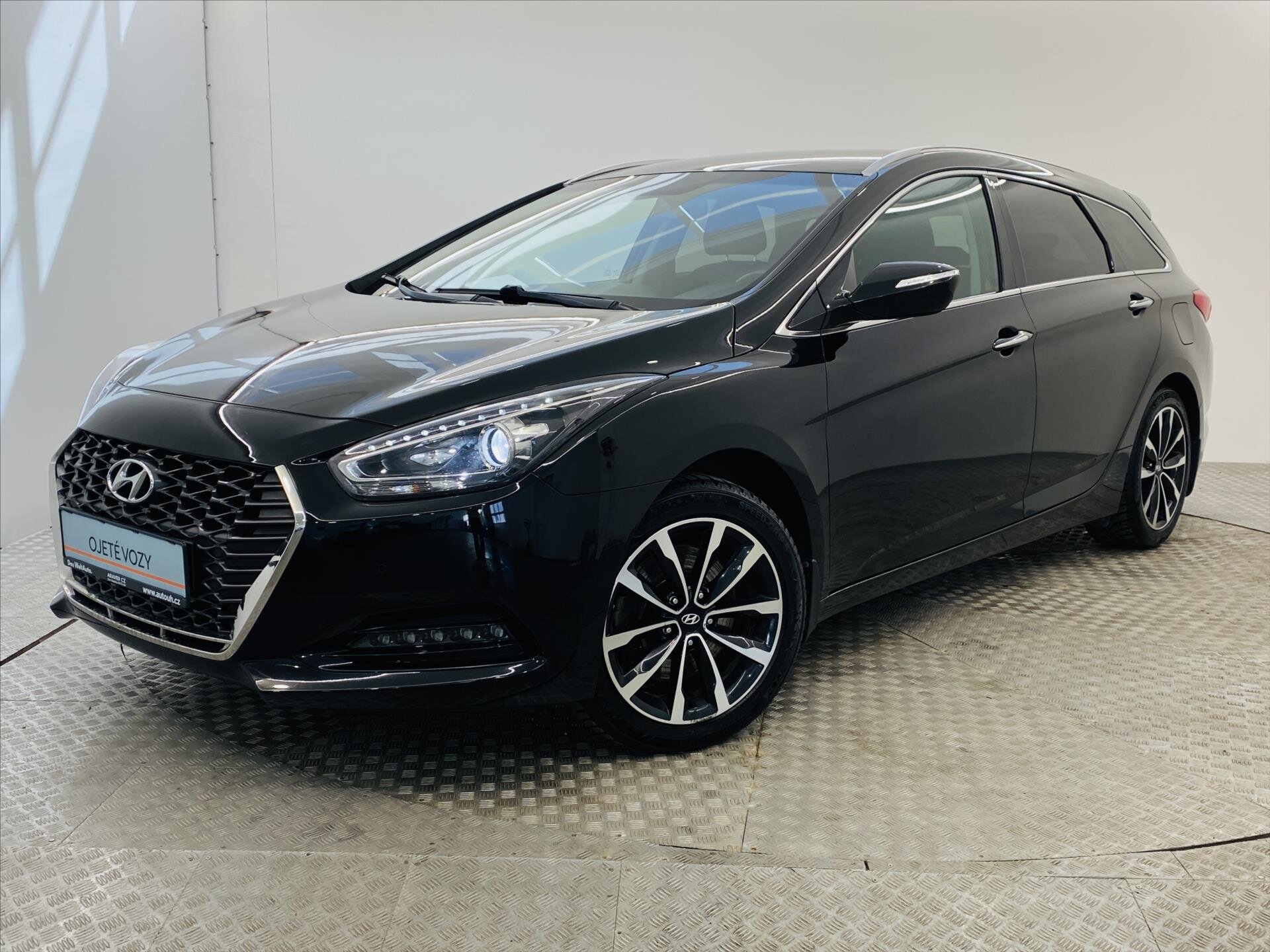 Hyundai i40 Kombi 1,6 l 100 kw