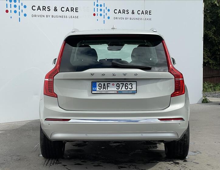 Volvo XC90 22