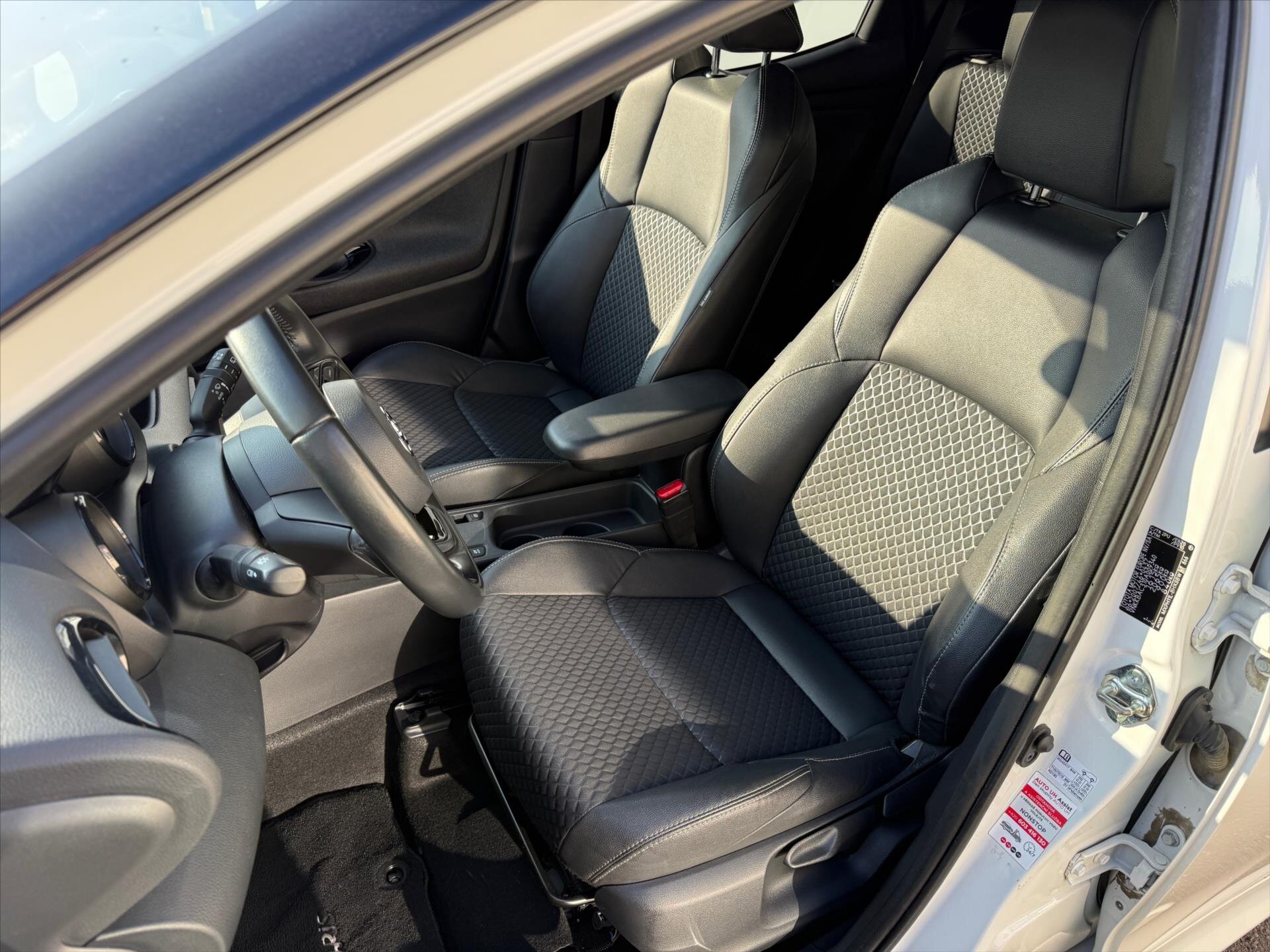 Toyota Yaris Hatchback 1,5 l 68 kw