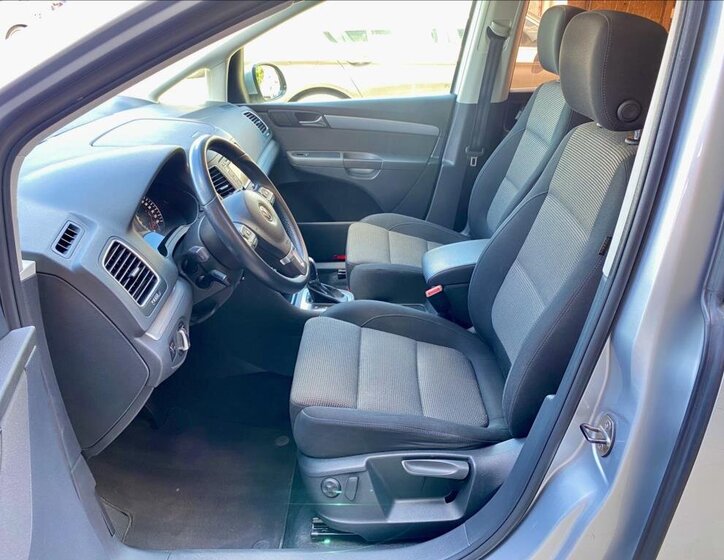 Volkswagen Sharan MPV 2,0 l 103 kw