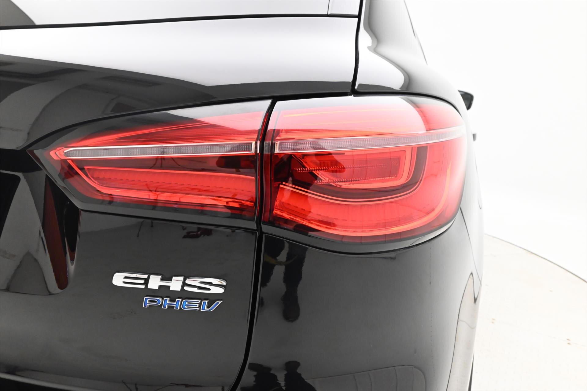 MG EHS SUV 1,5 l 119 kw