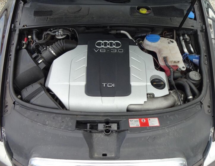 Audi A6 Allroad Kombi 3,0 l 176 kw