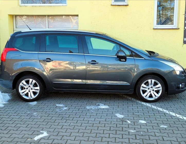 Peugeot 5008 MPV 1,6 l 115 kw