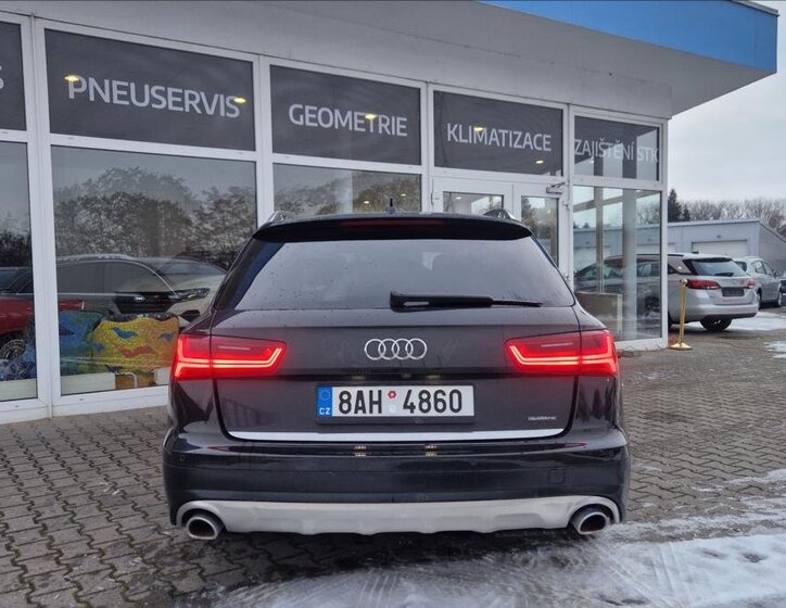 Audi A6 Allroad Kombi 3,0 l 235 kw