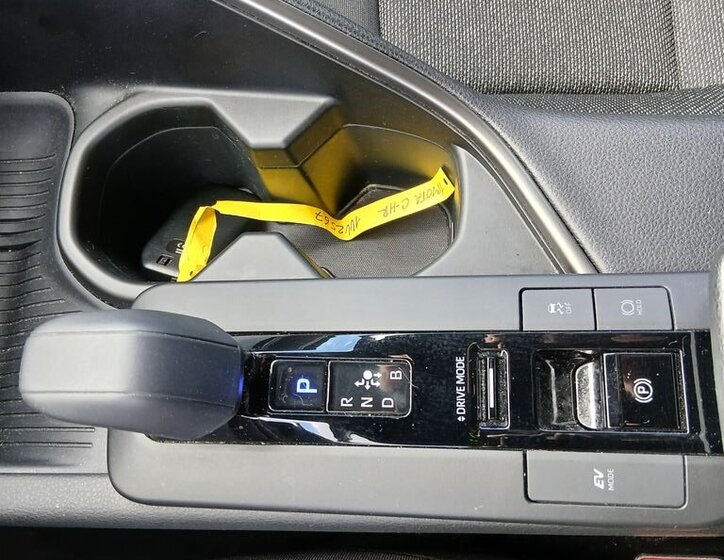 Toyota C-HR SUV / Terénní 1,8 l 72 kw