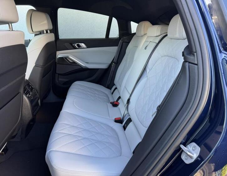 BMW X6 7