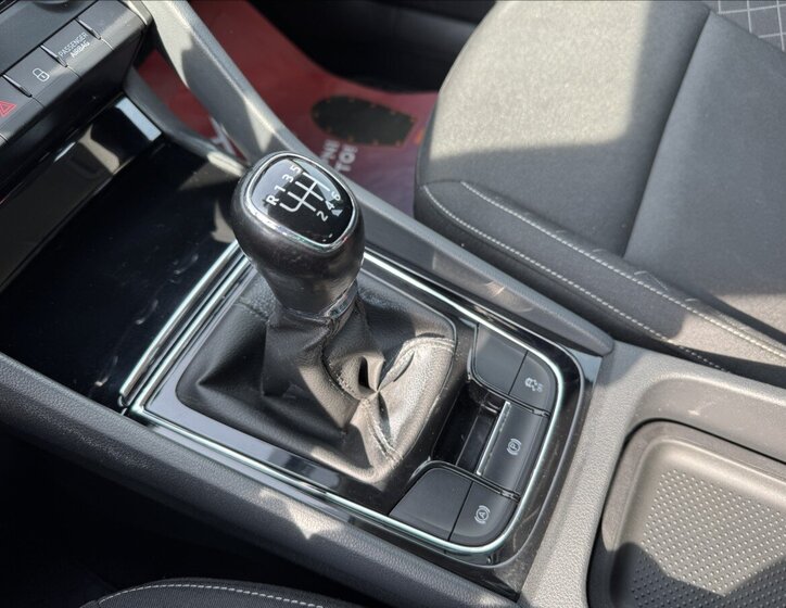 Škoda Karoq Kombi 1,6 l 85 kw