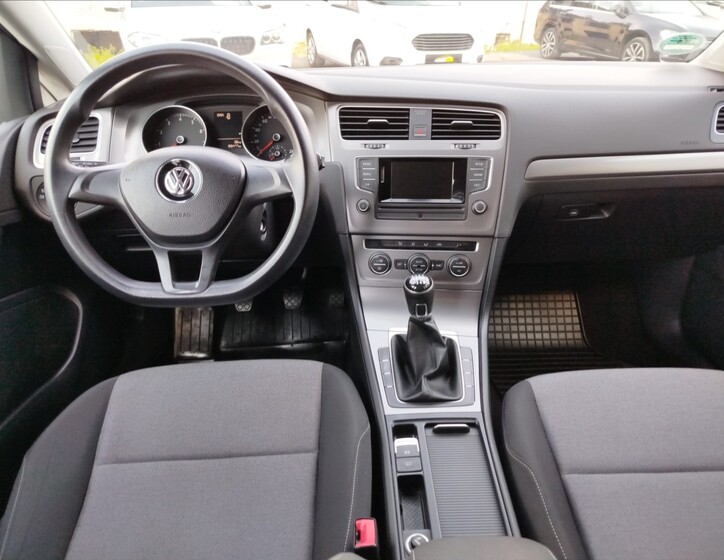 Volkswagen Golf 14