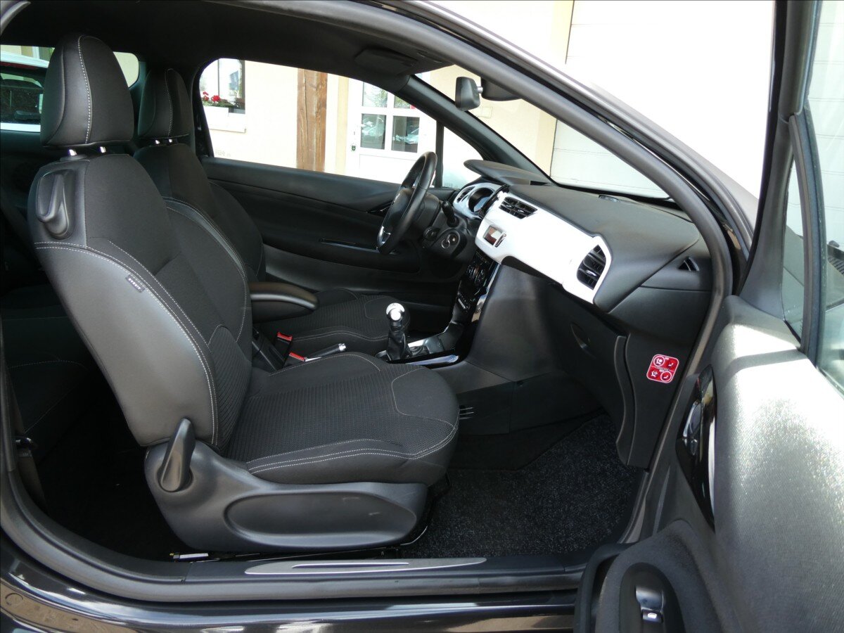Citroën DS3 Hatchback 1,6 l 88 kw