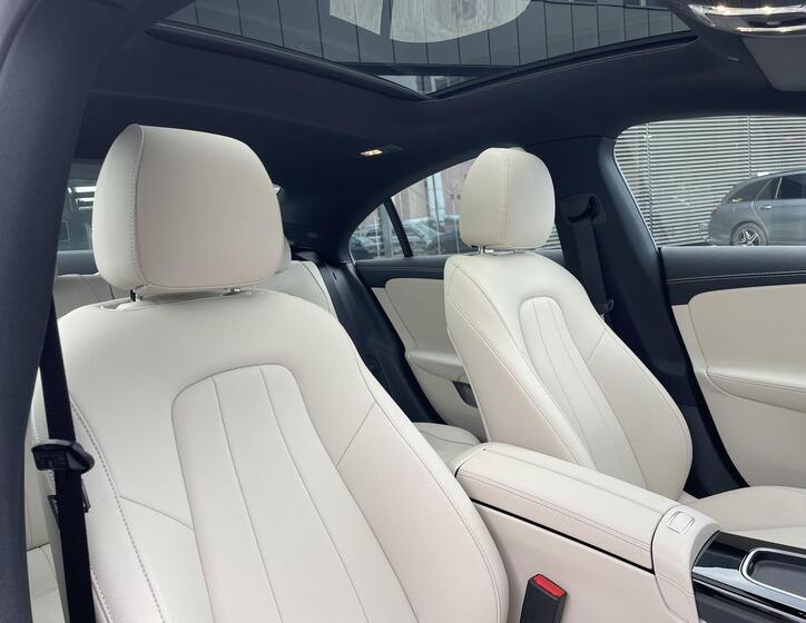 Mercedes-Benz CLA 18