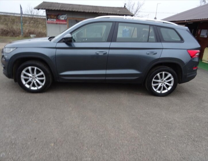 Škoda Kodiaq SUV / Terénní 1,5 l 110 kw
