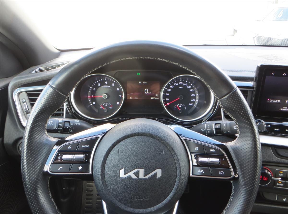 KIA ProCeed Kombi 1,5 l 117 kw