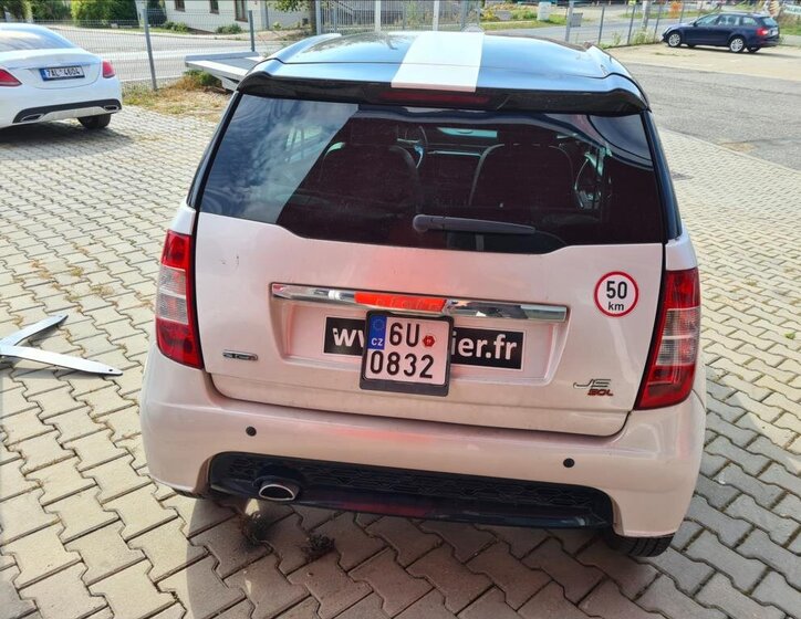 Ligier JS 50 L Hatchback 480,0 4 kw