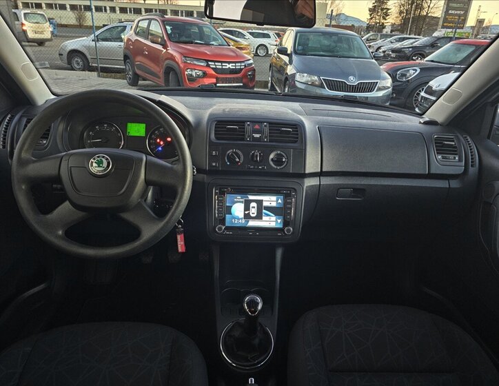 Škoda Fabia 19