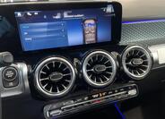 Mercedes-Benz GLB 12