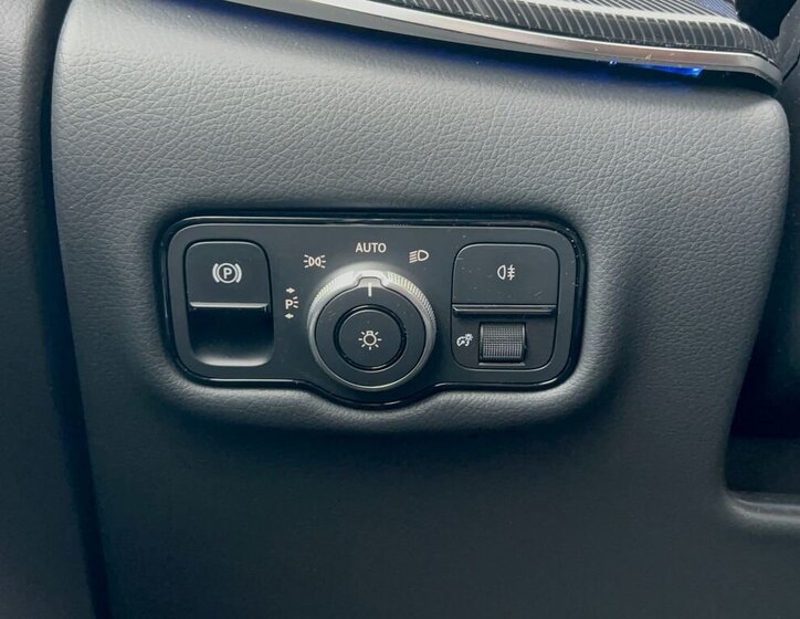 Mercedes-Benz Třídy V VAN-Minibus 2,0 l 140 kw