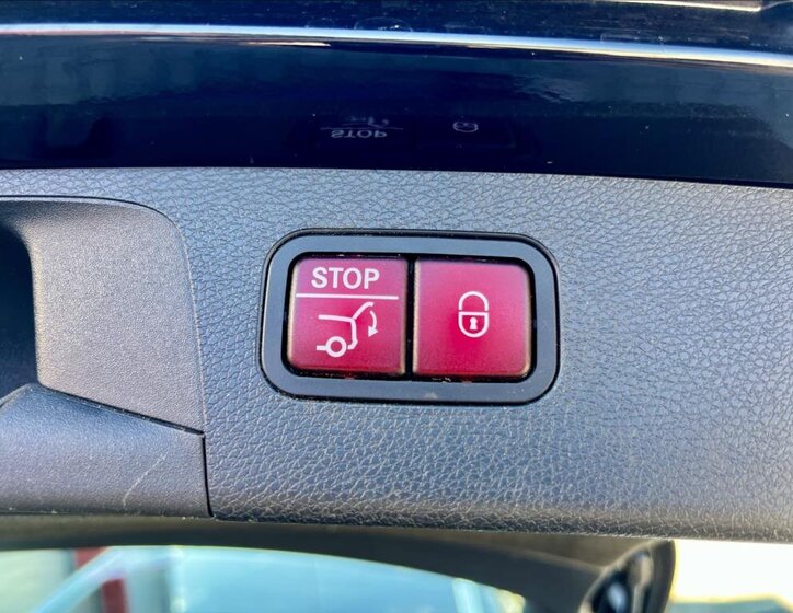 Mercedes-Benz Třídy E Kombi 2,0 l 143 kw