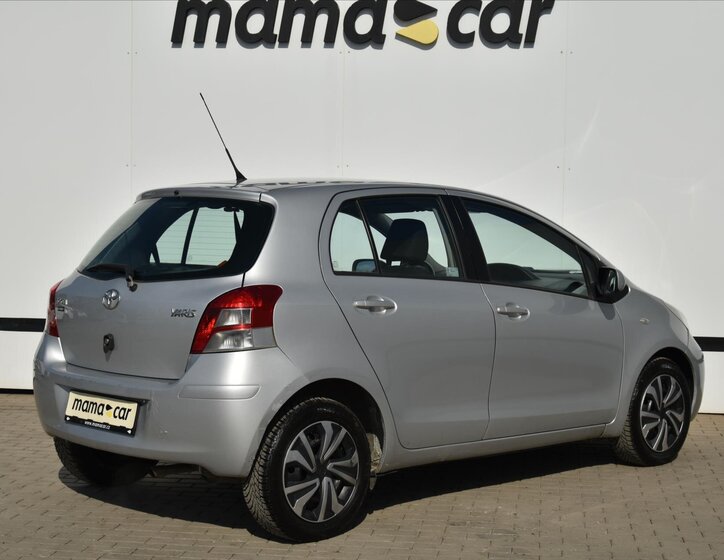 Toyota Yaris Hatchback 1,3 l 73 kw