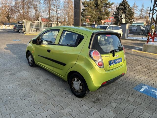 Chevrolet Spark Hatchback 995,0 50 kw
