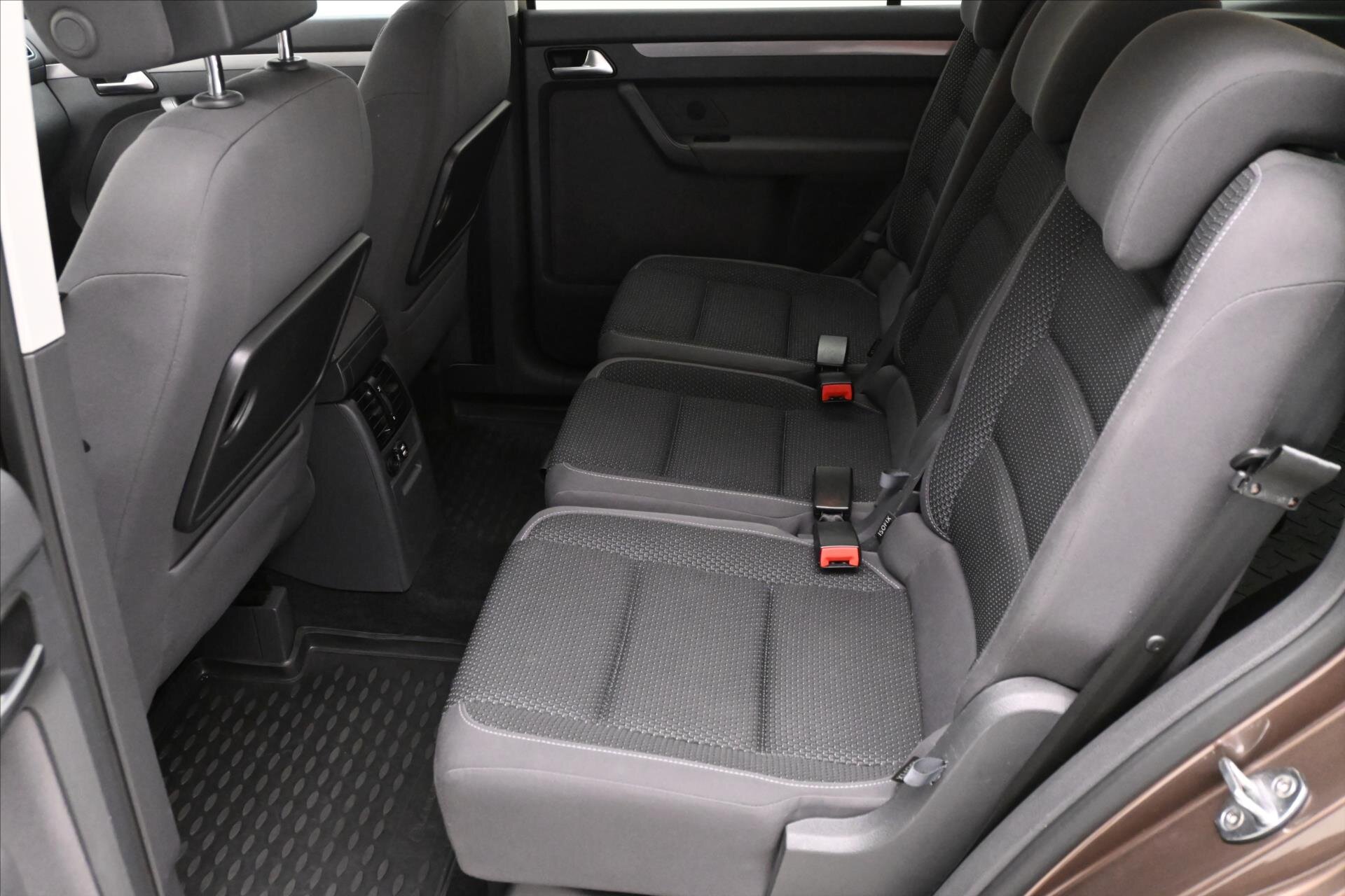 Volkswagen Touran MPV 1,6 l 77 kw