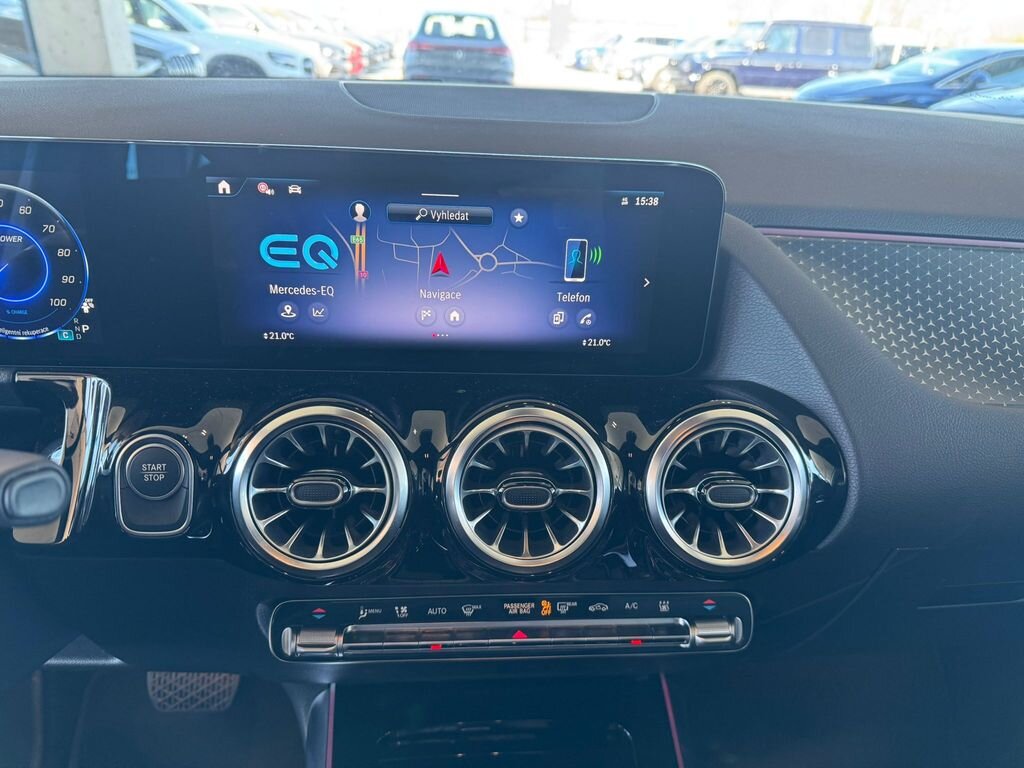 Mercedes-Benz EQA SUV / Terénní 0,0 140 kw