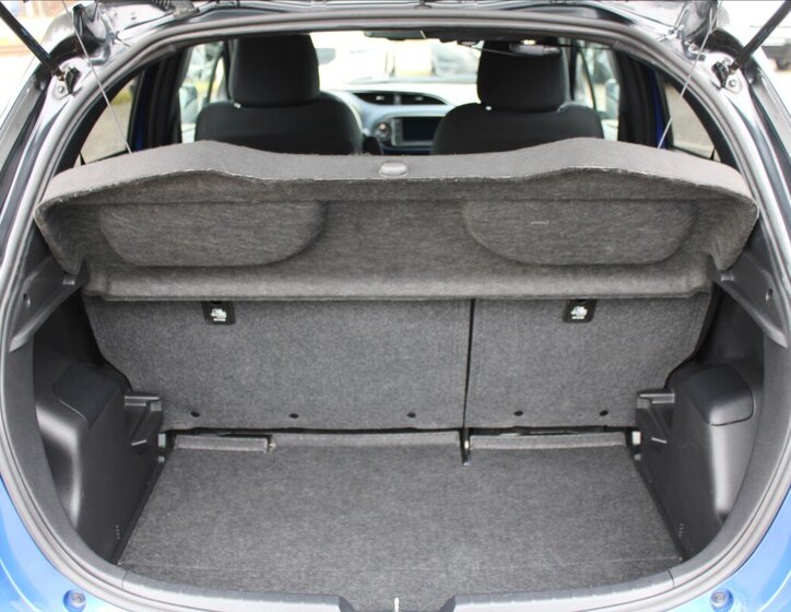 Toyota Yaris Kombi 1,5 l 82 kw