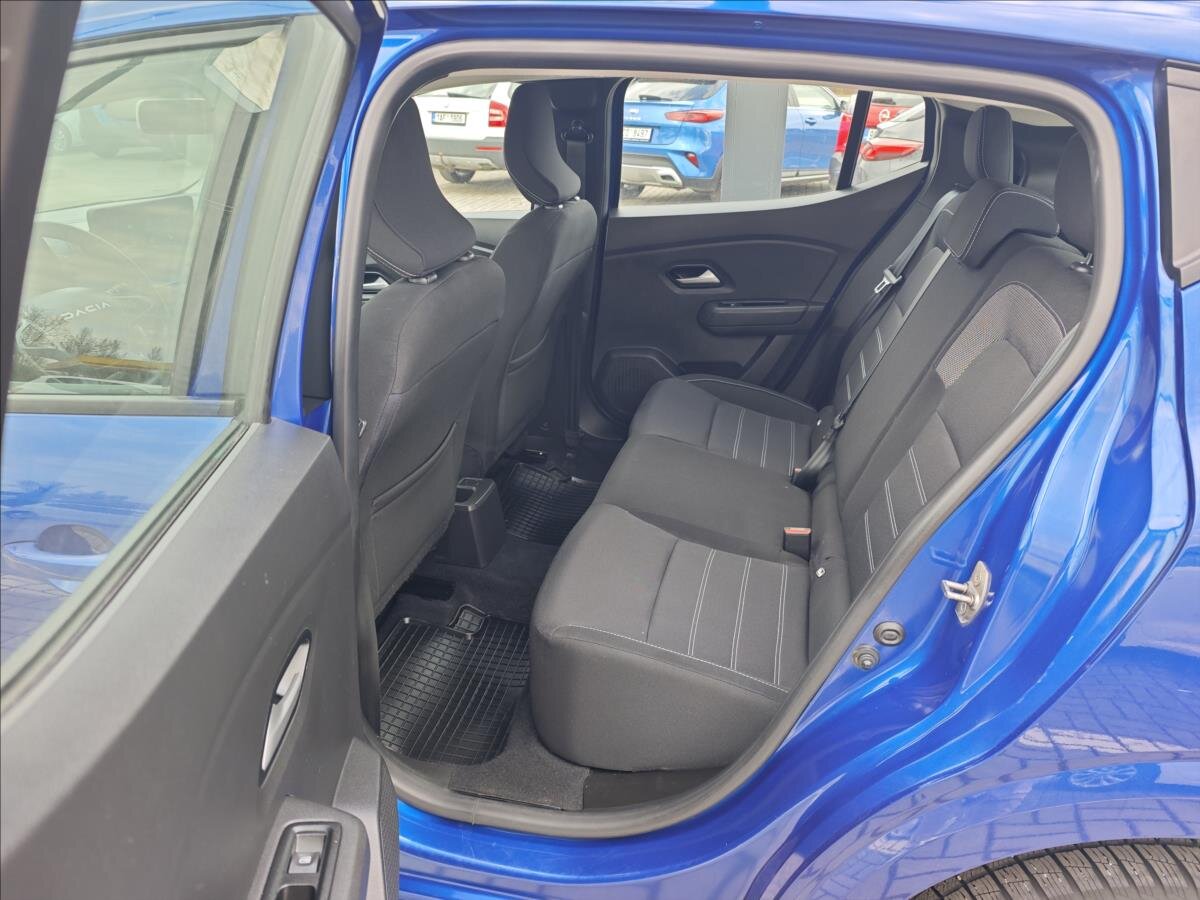 Dacia Sandero Hatchback 999,0 67 kw