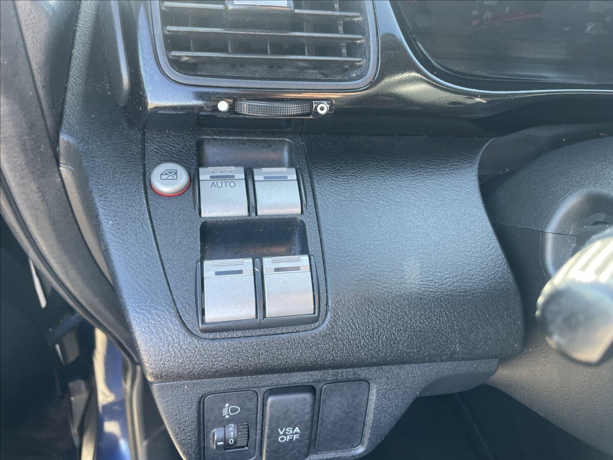 Honda FR-V Kombi 2,0 l 110 kw