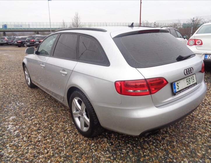 Audi A4 Kombi 1,8 l 118 kw