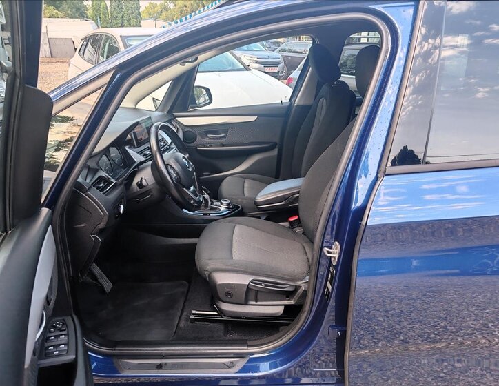 BMW Řada 2 MPV 1,5 l 100 kw