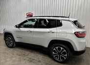 Jeep Compass SUV / Terénní 1,3 l 140 kw